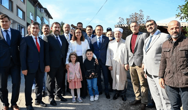 Üvezpınar Camii 4-6 Yaş Kur’an Kursu Dualarla Açıldı