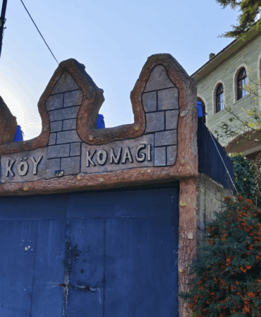 Gaziantep’ten Gönen’e Uzanan Başarı Hikâyesi: Güneşli Köyü’ndeki Otantik Lezzet Durağı Köy Konağı Restaurant