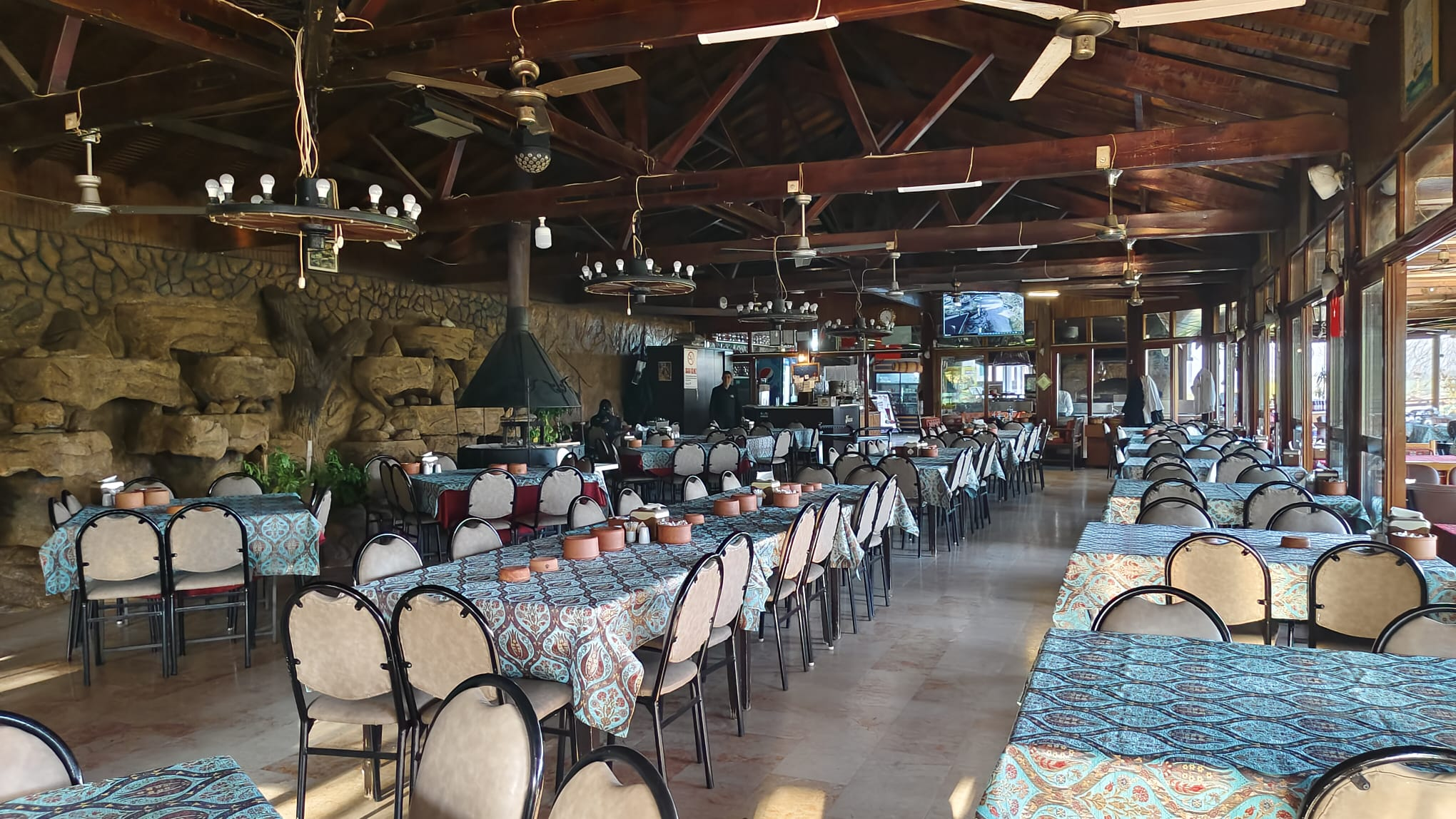 Gaziantep’ten Gönen’e Uzanan Başarı Hikâyesi: Güneşli Köyü’ndeki Otantik Lezzet Durağı Köy Konağı Restaurant