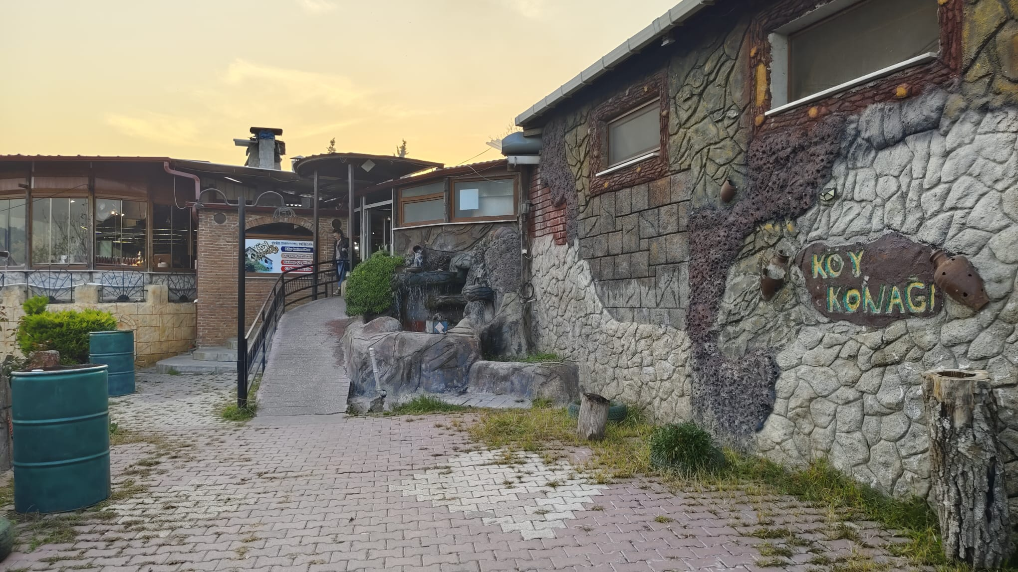 Gaziantep’ten Gönen’e Uzanan Başarı Hikâyesi: Güneşli Köyü’ndeki Otantik Lezzet Durağı Köy Konağı Restaurant