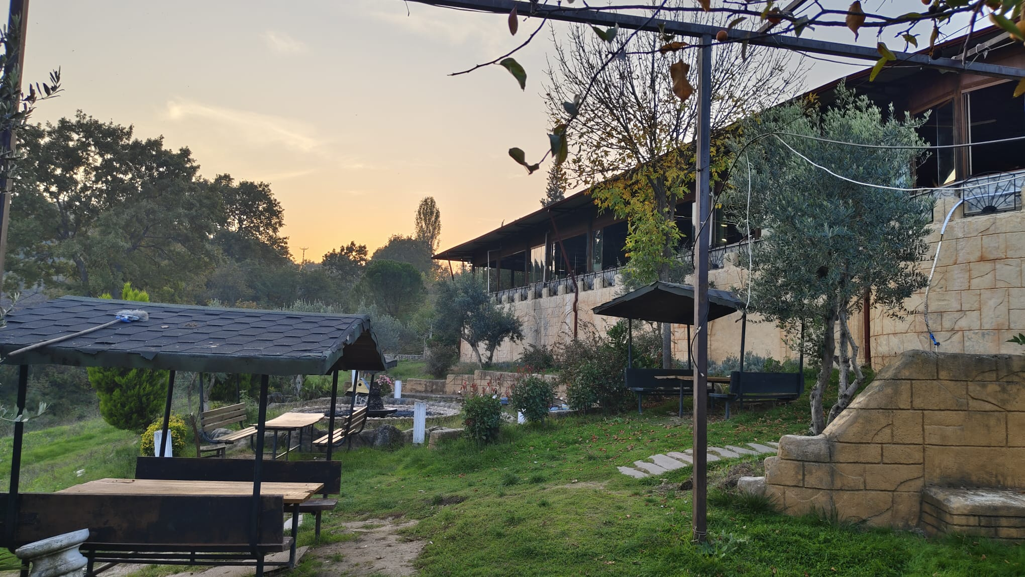 Gaziantep’ten Gönen’e Uzanan Başarı Hikâyesi: Güneşli Köyü’ndeki Otantik Lezzet Durağı Köy Konağı Restaurant