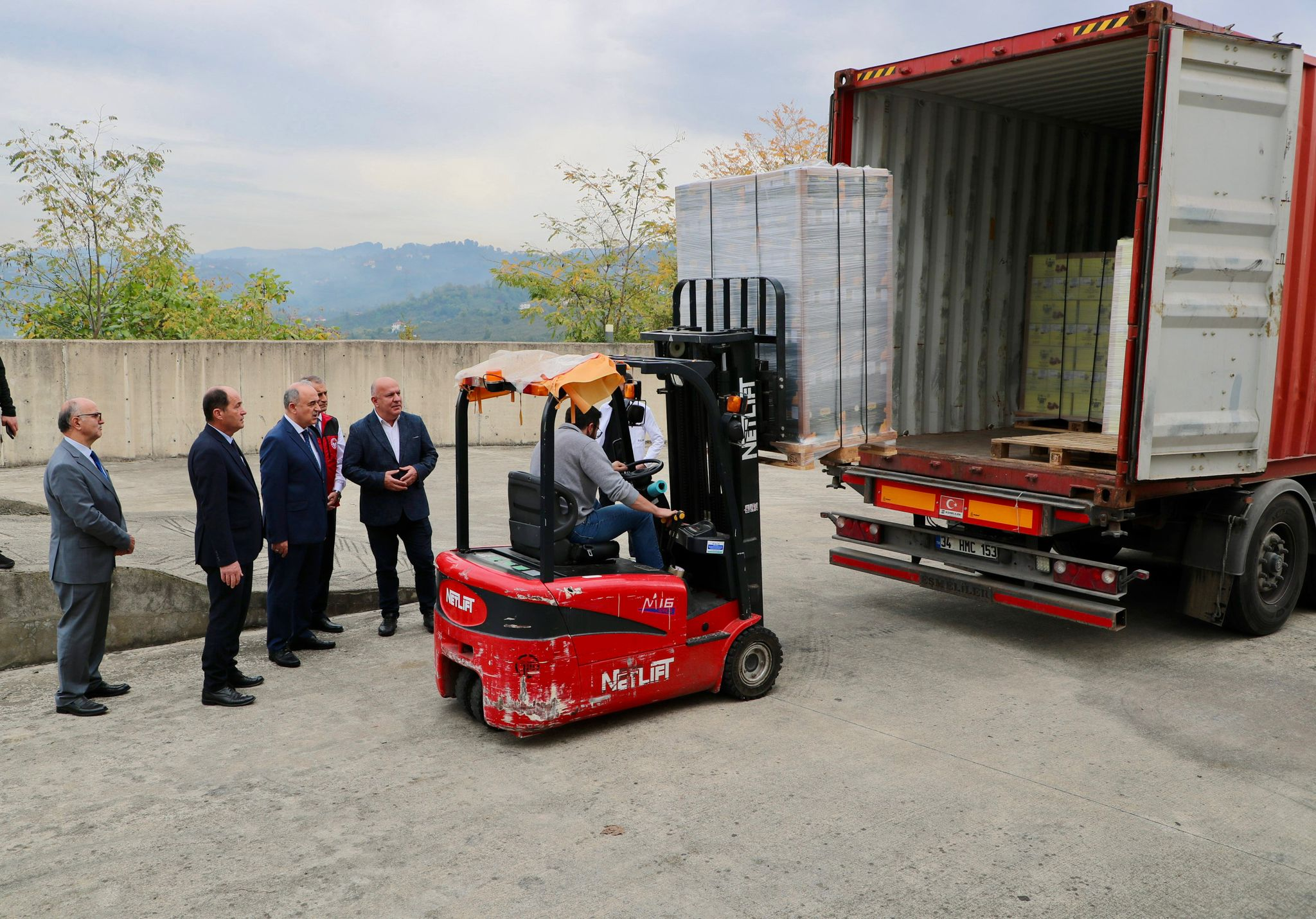 ORDU’DAN İNGİLTERE’YE 8 TON 827 KİLOLUK BAL İHRACATI