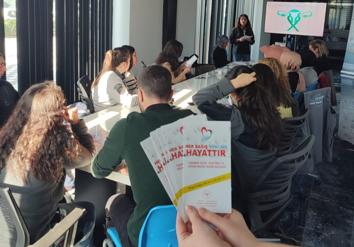 ORGAN BAĞIŞI HAFTASI’NDA YALOVA’DA FARKINDALIK SEFERBERLİĞİ 6 ORGAN BAĞIŞI HAFTASI’NDA YALOVA’DA FARKINDALIK SEFERBERLİĞİ