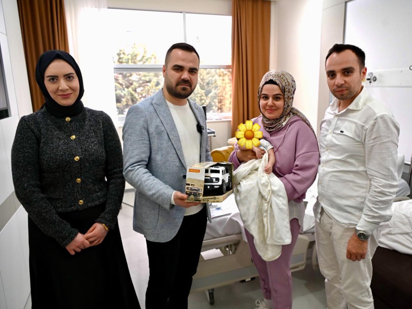 YALOVA BELEDİYESİ’NDEN HASTALARA VE YENİ DOĞAN BEBEKLERE ANLAMLI ZİYARET  