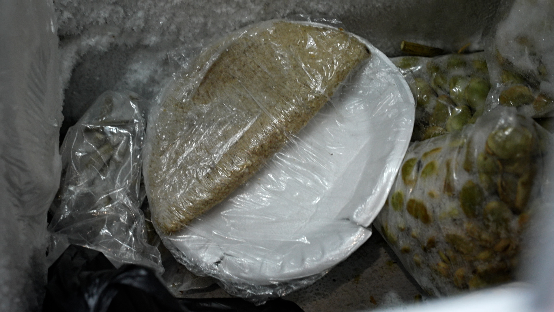 GIDA DENETİMİNDE SKANDAL! UYGUNSUZ VE BOZULMUŞ GIDALAR ELE GEÇİRİLDİ