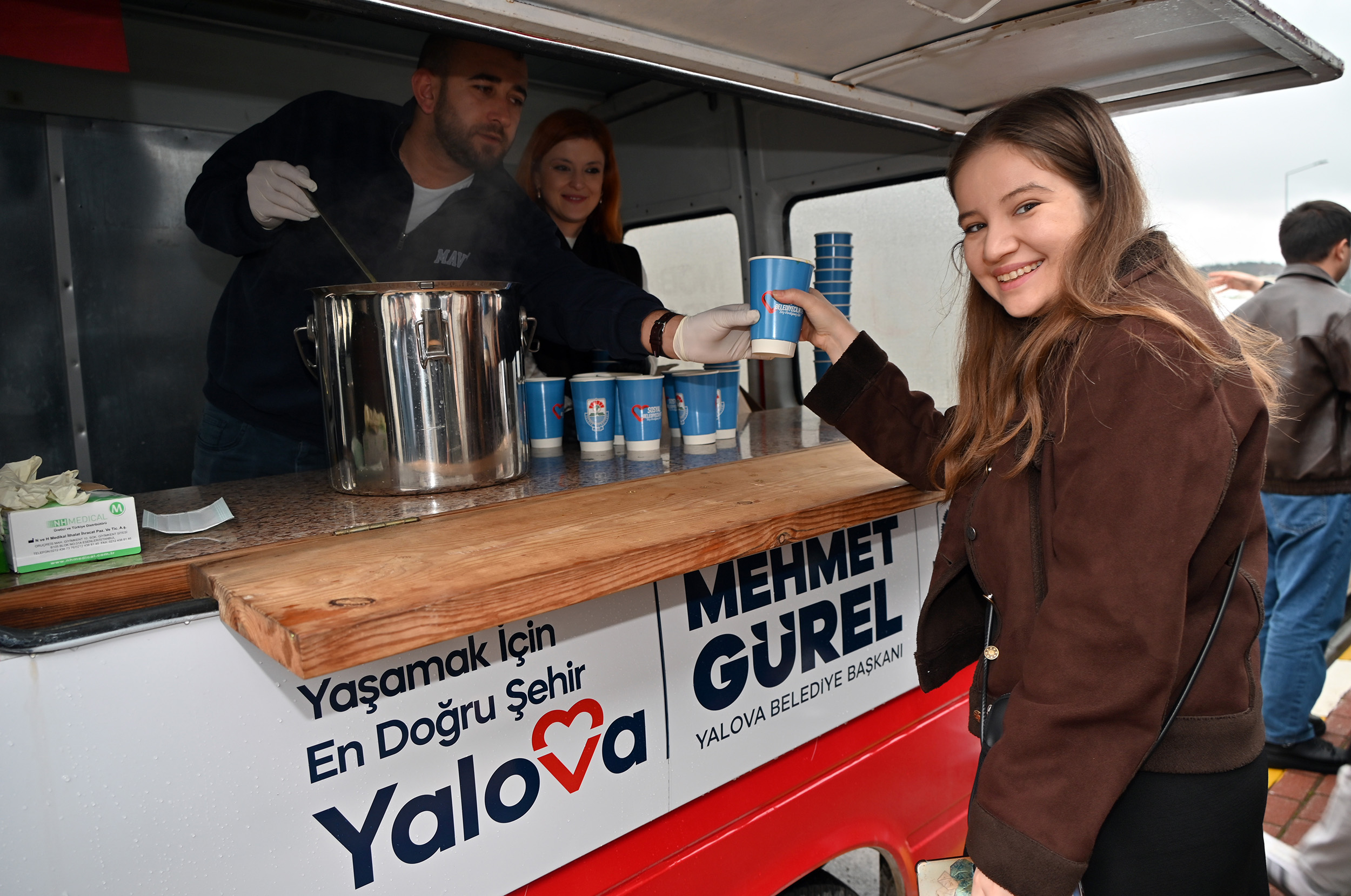 YALOVA BELEDİYESİ’NDEN ÖĞRENCİLERİN BİLİM ŞENLİĞİNE SICAK DESTEK