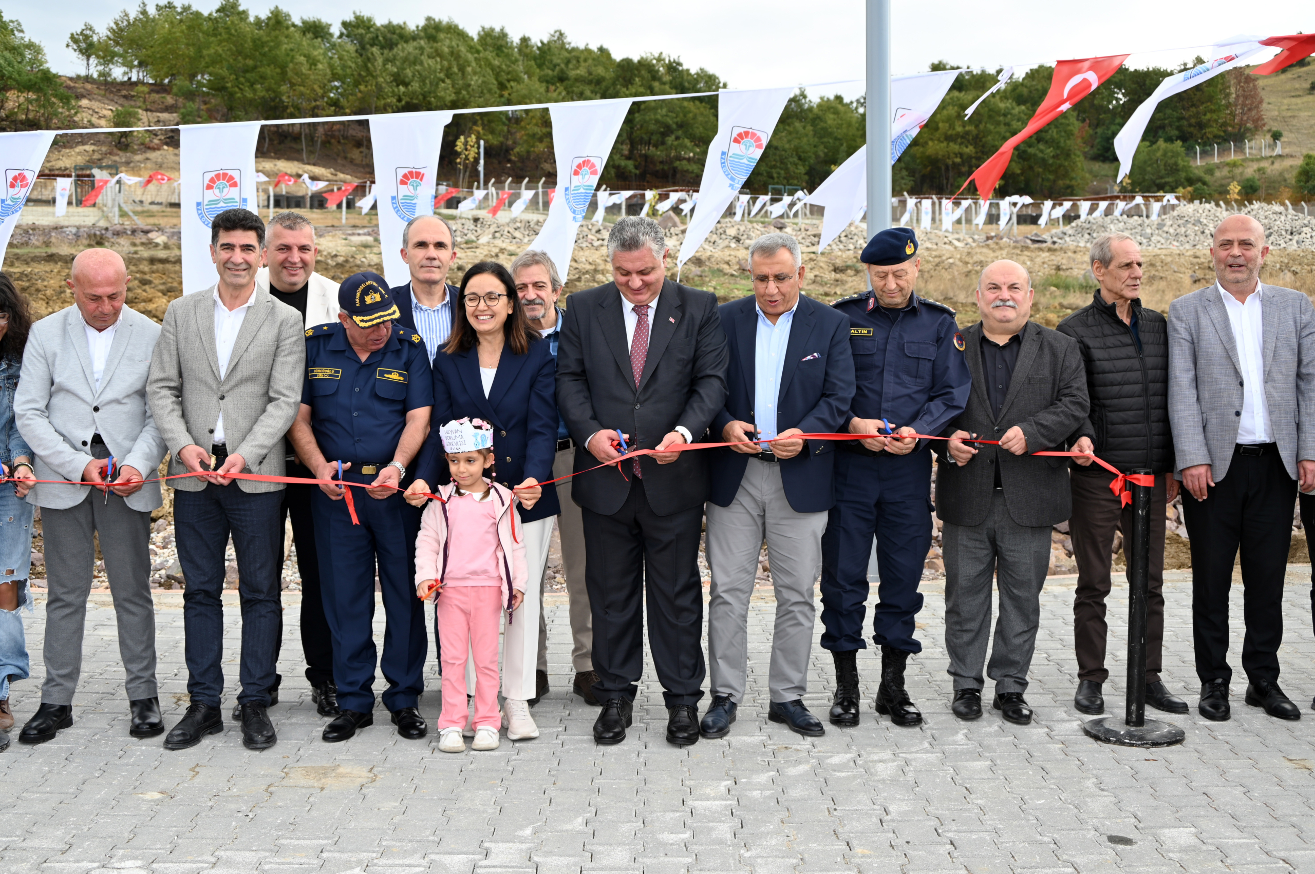 YALOVA BELEDİYESİ’NDEN CAN DOSTLARA KAPSAMLI HİZMET