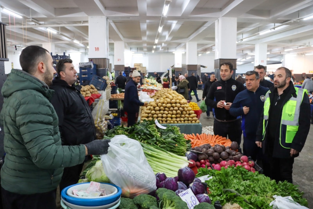 MERKEZ PAZARYERİ’NDE FATURA VE BELGE DENETİMİ