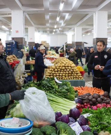 MERKEZ PAZARYERİ’NDE FATURA VE BELGE DENETİMİ