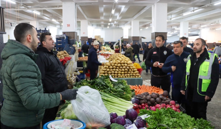 MERKEZ PAZARYERİ’NDE FATURA VE BELGE DENETİMİ