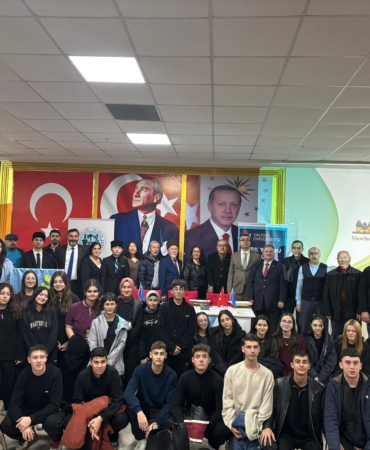 YALOVA ÜNİVERSİTESİ’NDE KIRIM AHALİ CUMHURİYETİ’NİN 108. YILI ANILDI