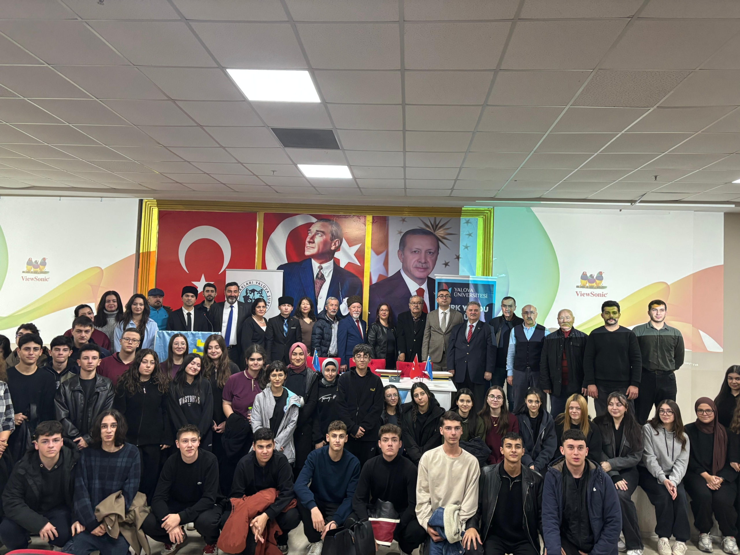 YALOVA ÜNİVERSİTESİ’NDE KIRIM AHALİ CUMHURİYETİ’NİN 108. YILI ANILDI