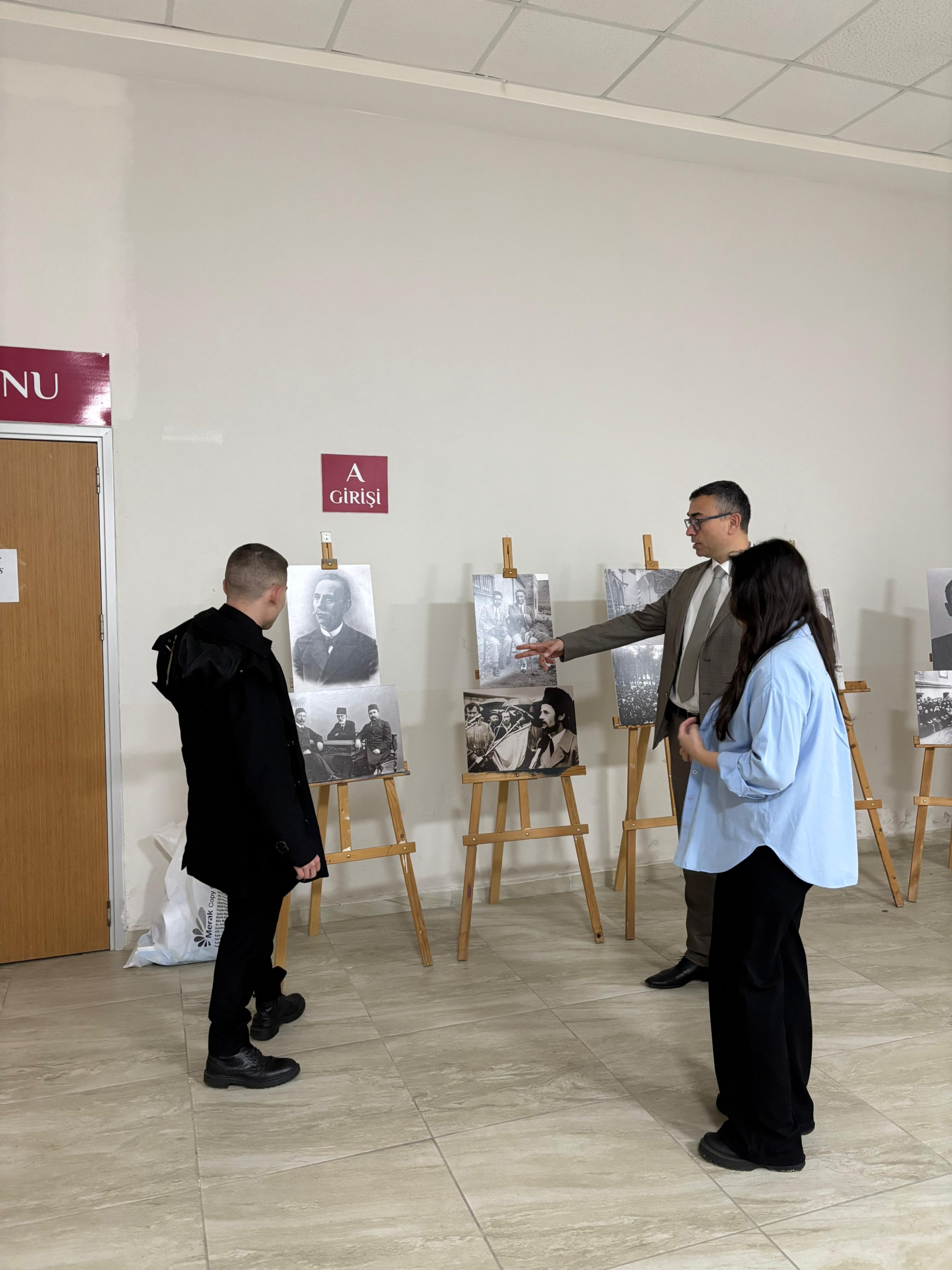 YALOVA ÜNİVERSİTESİ’NDE KIRIM AHALİ CUMHURİYETİ’NİN 108. YILI ANILDI 8 YALOVA ÜNİVERSİTESİ’NDE KIRIM AHALİ CUMHURİYETİ’NİN 108. YILI ANILDI