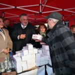 BAŞKAN GÜREL REGAİB KANDİLİ’NDE VATANDAŞLARLA BİR ARAYA GELDİ