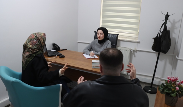 PSİKOLOJİK DANIŞMANLIK HİZMETLERİ DEVAM EDİYOR