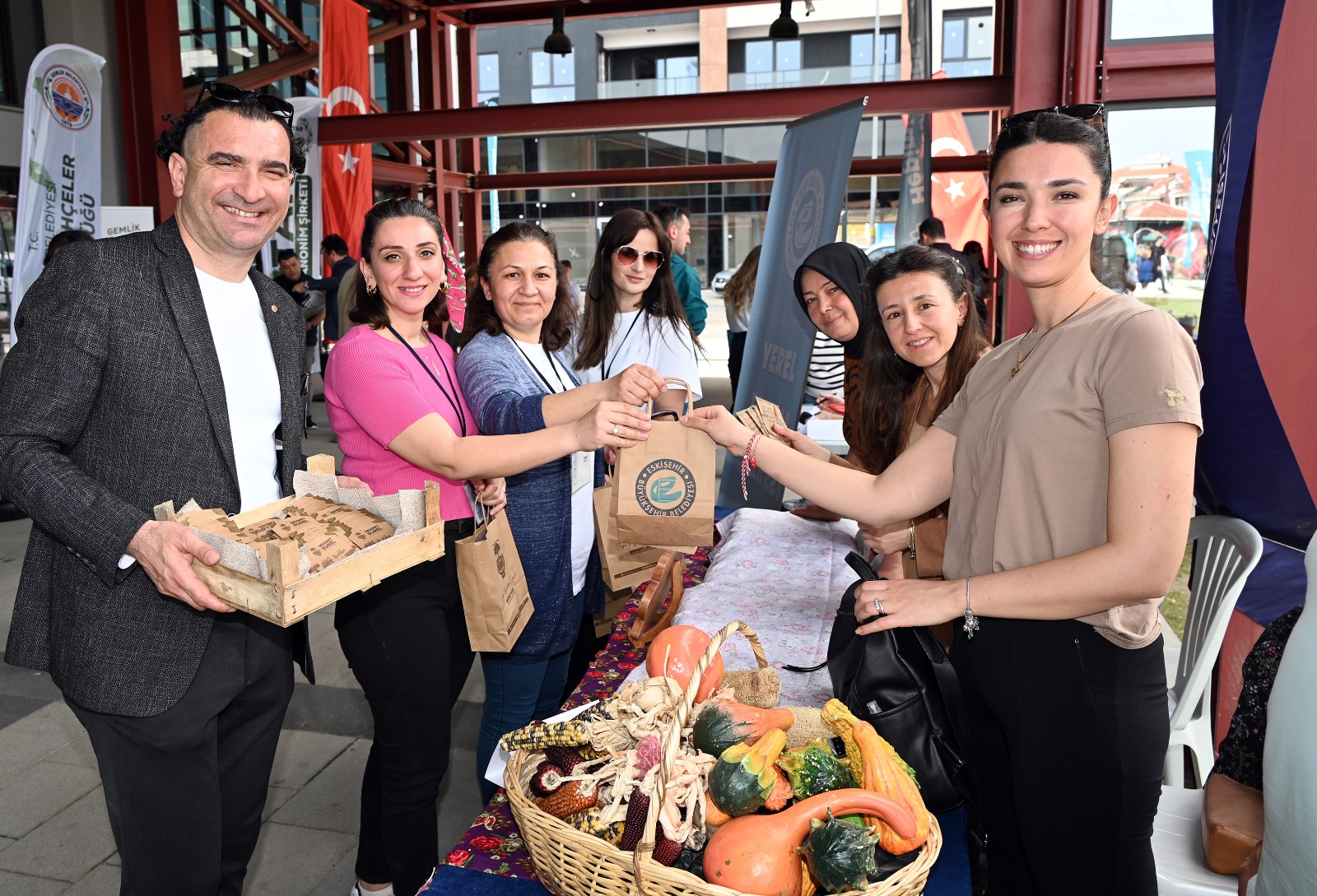 Yalova Belediyesi 2025’te Tarımsal Üretime Stratejik Destekle Damga Vurdu 7 Yalova Belediyesi 2025’te Tarımsal Üretime Stratejik Destekle Damga Vurdu