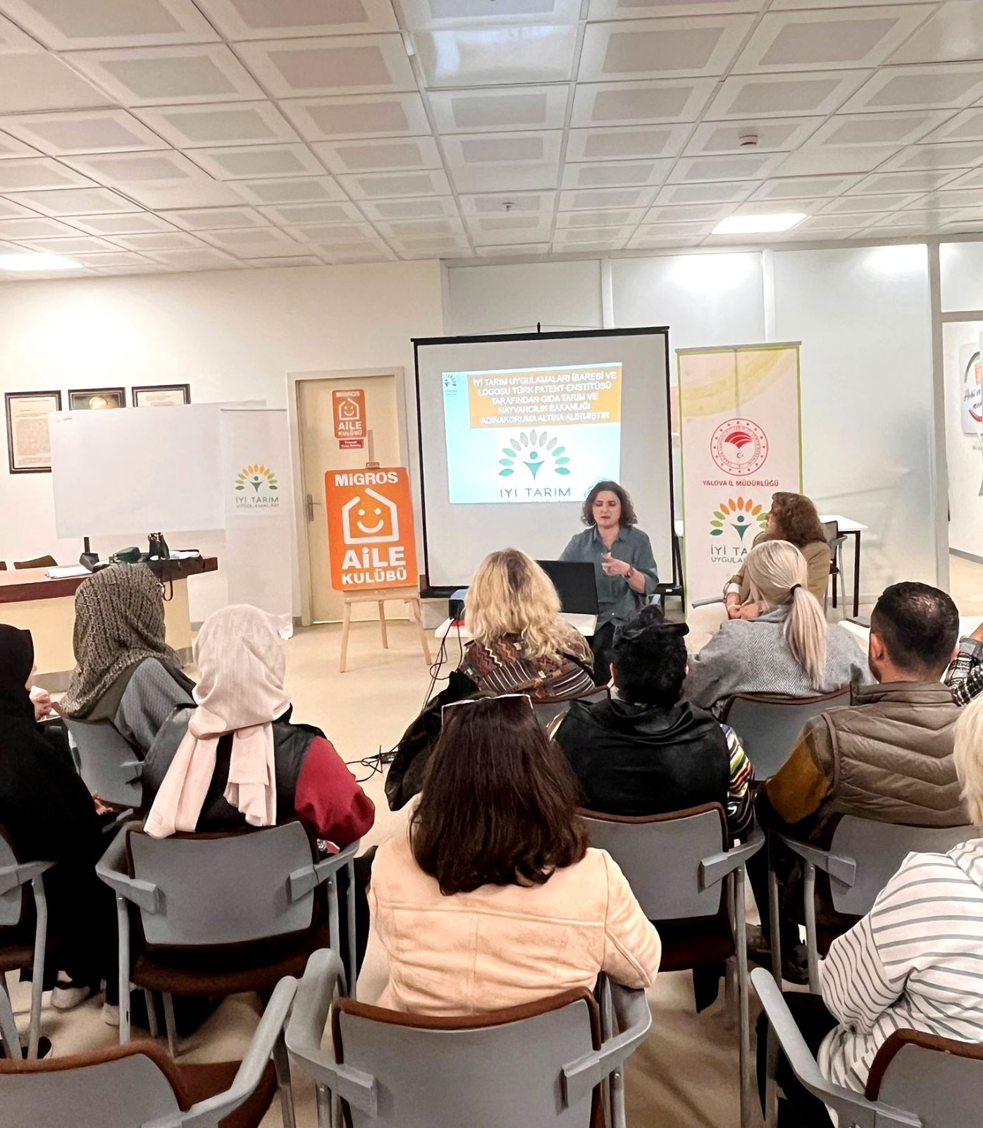 KOOPERATİF ÜYELERİNE İYİ TARIM UYGULAMALARI EĞİTİMİ VERİLDİ