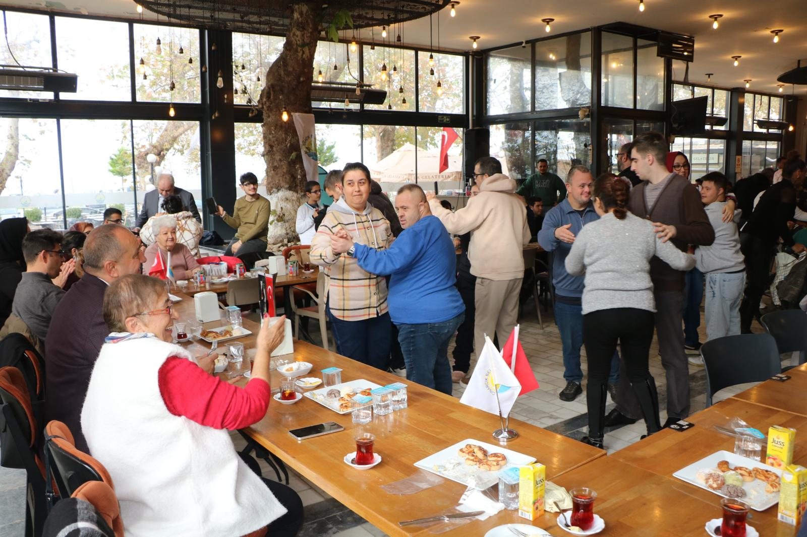 Çınarcık’ta Engelliler Günü Coşkuyla Kutlandı