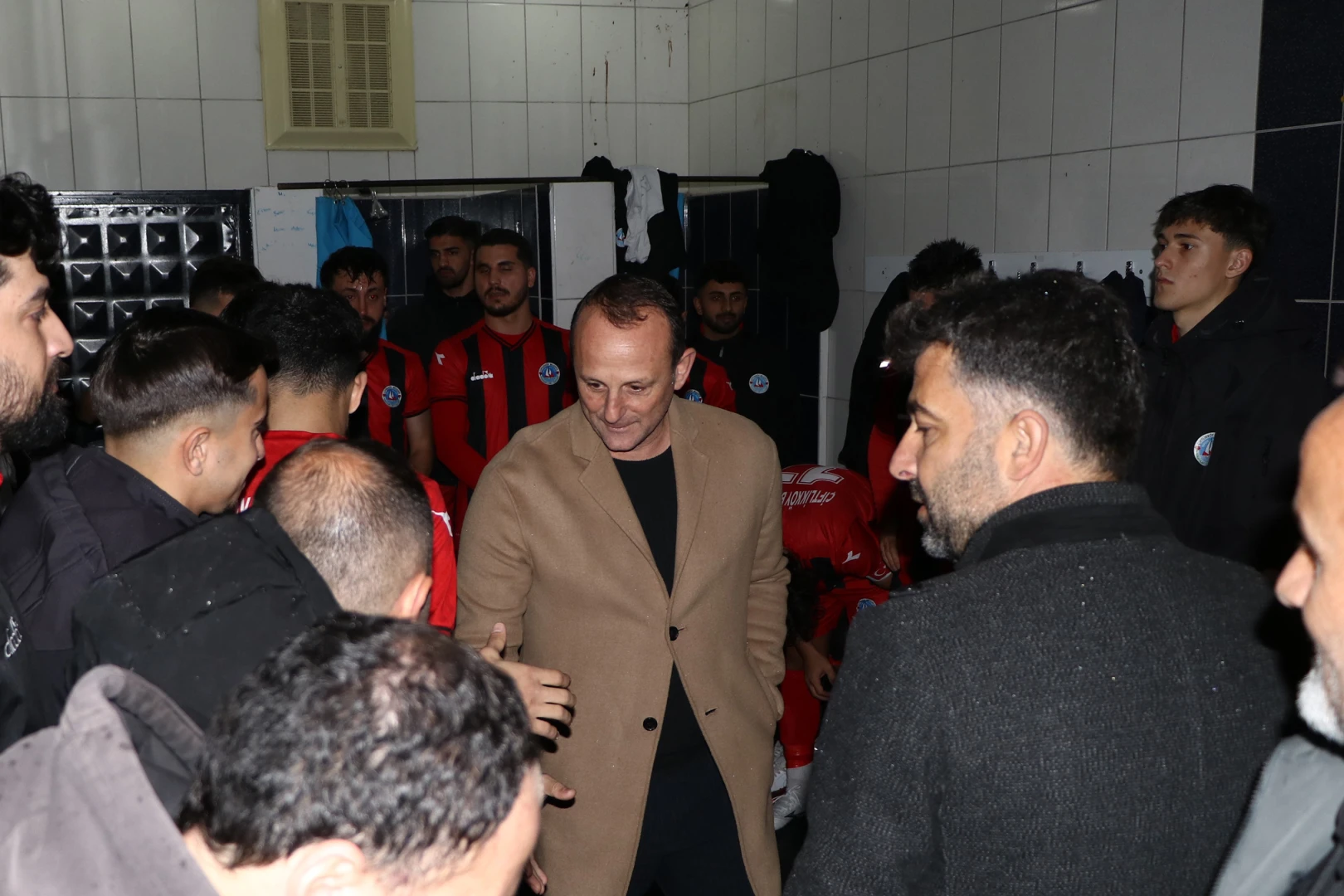 ÇİFTLİKKÖY BELEDİYESPOR ALTINOVA’YA MAĞLUP 0-2