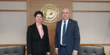 Yalova TSO’da Önemli Konuklar: AKSA Akrilik ve Akkök Holding Yönetimi Odayı Ziyaret Etti