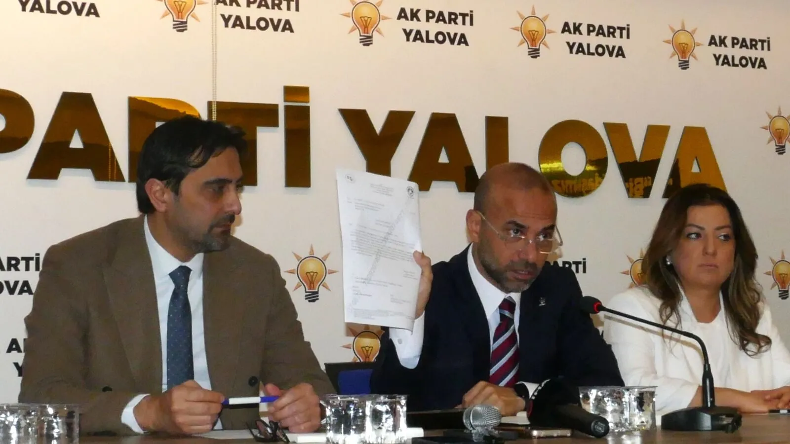 GÜÇLÜ: “BUGÜNKÜ SUSUZLUĞUN SORUMLUSU MUHALEFETTİR”