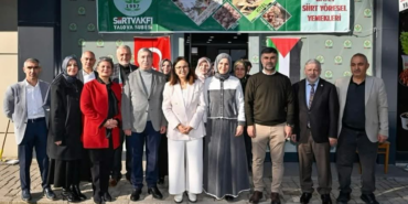 MHP İl Başkanı Güldoğan ve Protokol, Siirt Vakfı’nın Gazze Kermesine Katıldı