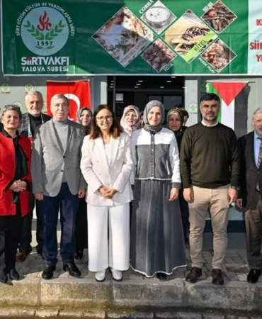 MHP İl Başkanı Güldoğan ve Protokol, Siirt Vakfı’nın Gazze Kermesine Katıldı