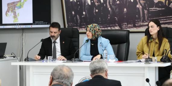 ÇİFTLİKKÖY BELEDİYE MECLİSİ, 2025’İN SON TOPLANTISINI YAPTI