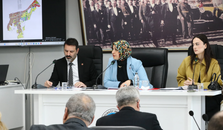 ÇİFTLİKKÖY BELEDİYE MECLİSİ, 2025’İN SON TOPLANTISINI YAPTI