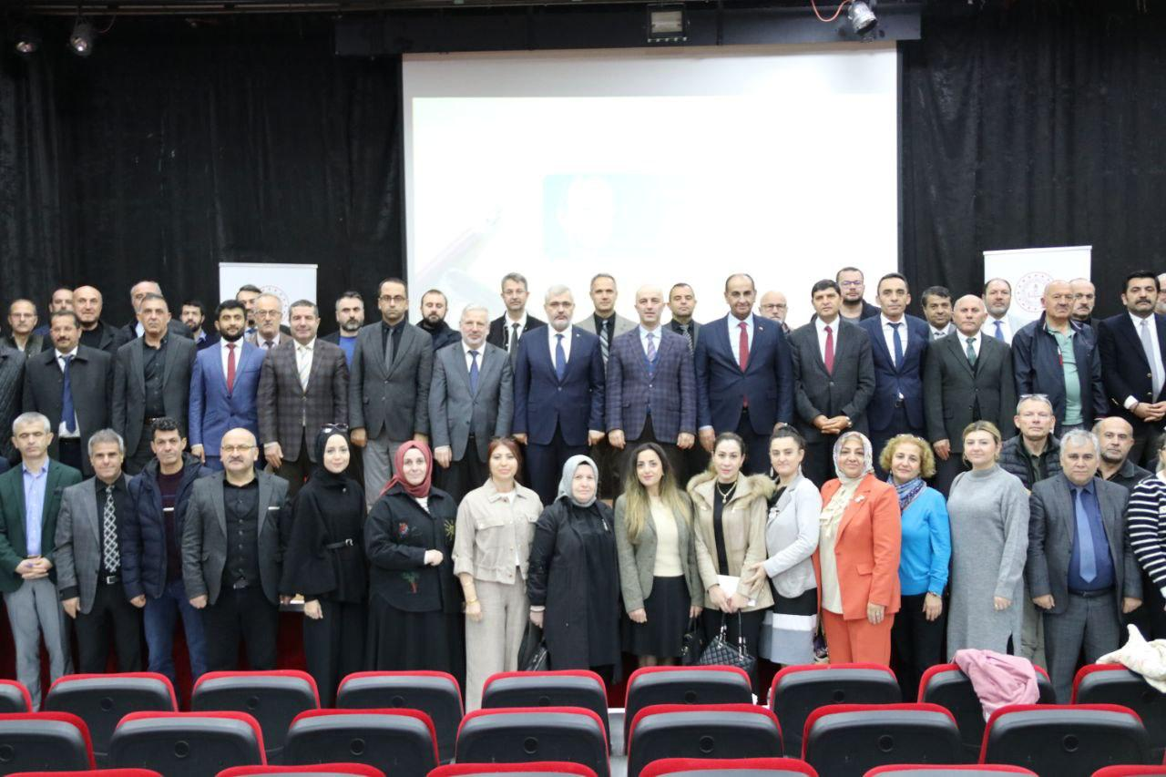 YALOVA EĞİTİM OKUMALARI’NDA İKİNCİ BULUŞMA GERÇEKLEŞTİ