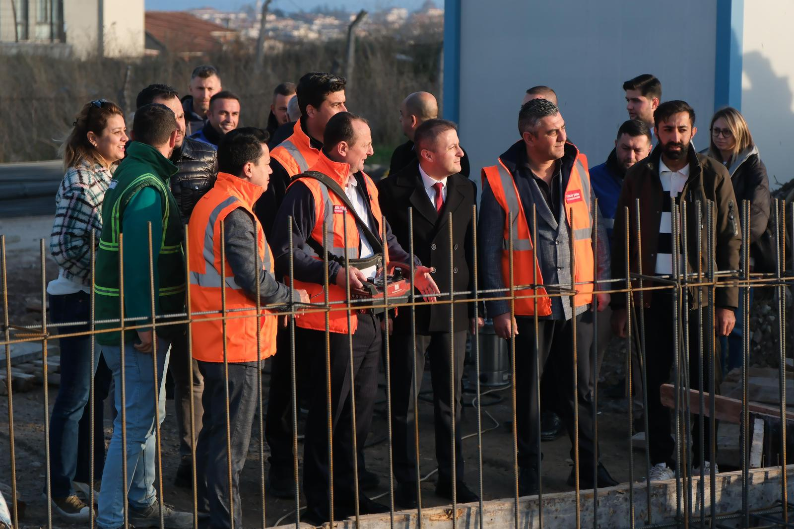 ÇİFTLİKKÖY’E STRATEJİK SU YATIRIMI: İÇME SUYU ALTYAPISINA 1000 TONLUK DESTEK