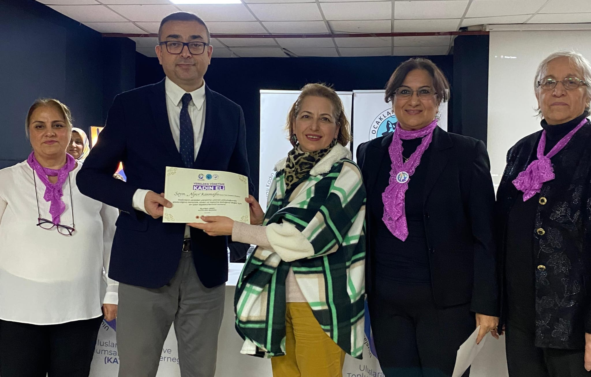 “Yerelden Yönetime Kadın Eli” Programında Kadın Liderler Yalova’da Buluştu 6 “Yerelden Yönetime Kadın Eli” Programında Kadın Liderler Yalova’da Buluştu