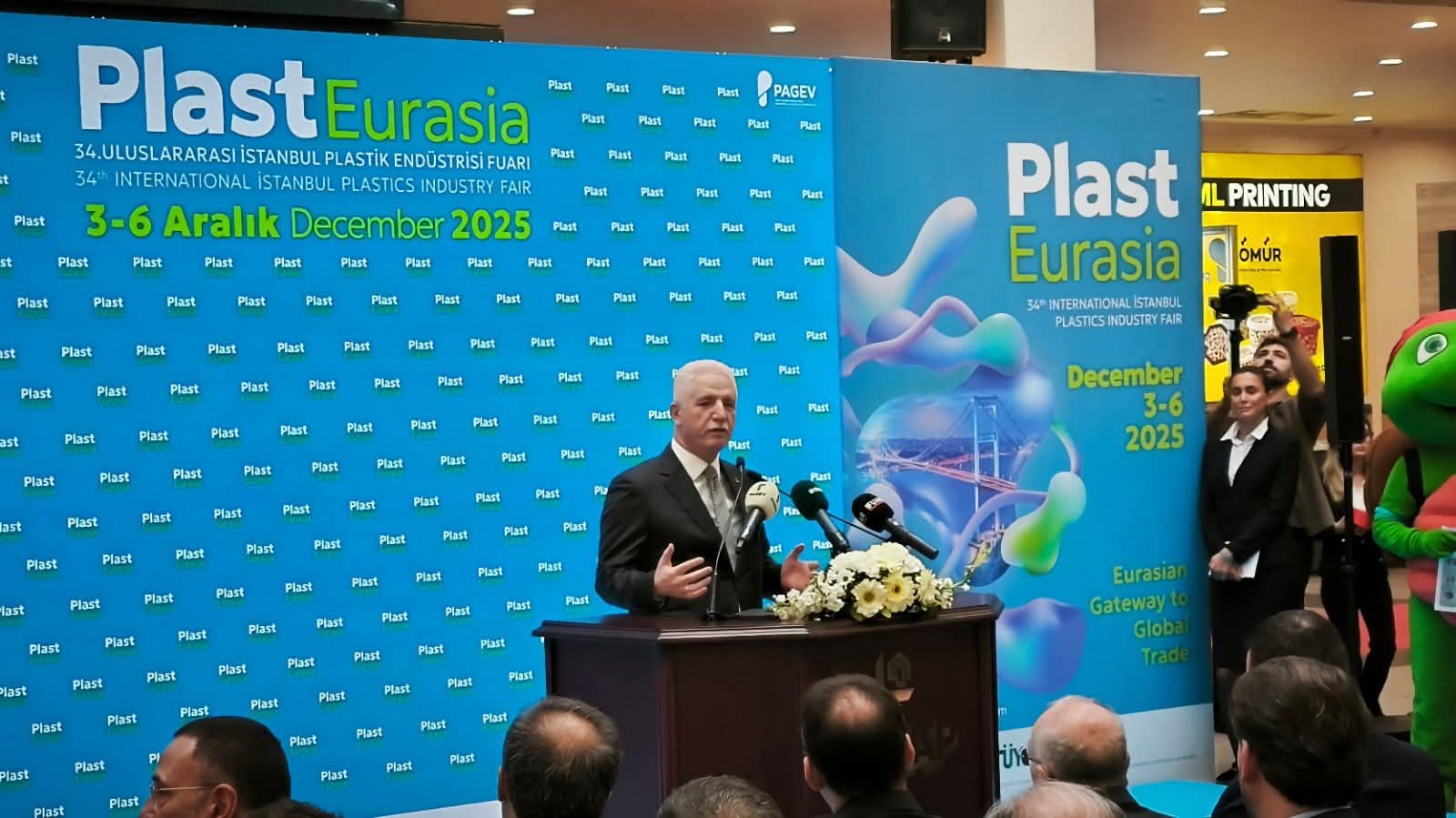 Yalova Üniversitesi Plast Eurasia İstanbul 2025 Fuarı’nda Sektörle Buluştu 4 Yalova Üniversitesi Plast Eurasia İstanbul 2025 Fuarı’nda Sektörle Buluştu