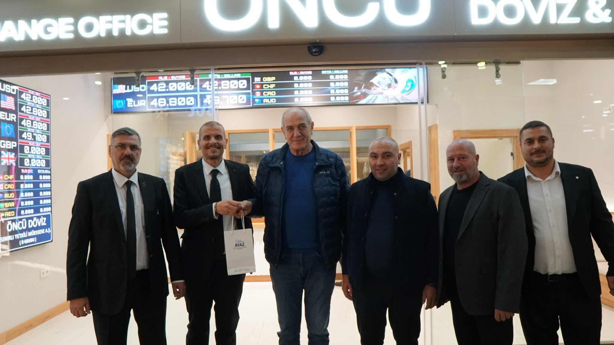 Oktay Ayaz’dan Ulaşım Paydaşlarına Ziyaret Turu “Birlikte Güçlüyüz, Birlikte Başaracağız” 4 Oktay Ayaz’dan Ulaşım Paydaşlarına Ziyaret Turu “Birlikte Güçlüyüz, Birlikte Başaracağız”