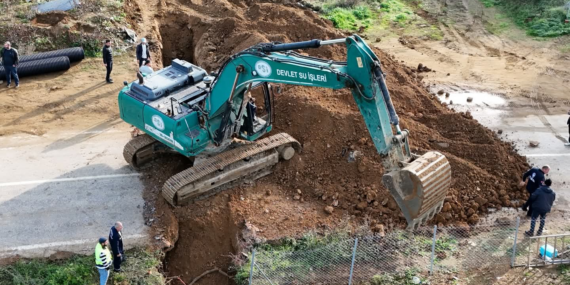 Armutlu’da Dere Hatları Yenileniyor, İlçe Giriş Projesi Başladı