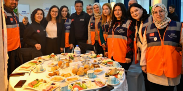 Yalova Valisi Dr. Hülya Kaya, AFAD Gönüllüleri ve STK Temsilcileriyle Bir Araya Geldi