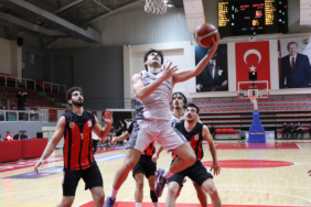 ÇİFTLİKKÖY BELEDİYE BARGELLO UŞAK’A DİŞ GEÇİREMEDİ (66-72)