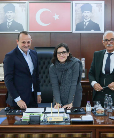 ÇİFTLİKKÖY’DE SOKAK HAYVANLARI İÇİN ÖRNEK İŞ BİRLİĞİ