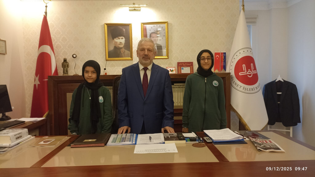 Yalova’da Hafızlıkta Büyük Başarı: Elif ve Nur 10 Ayda Hafız Oldu