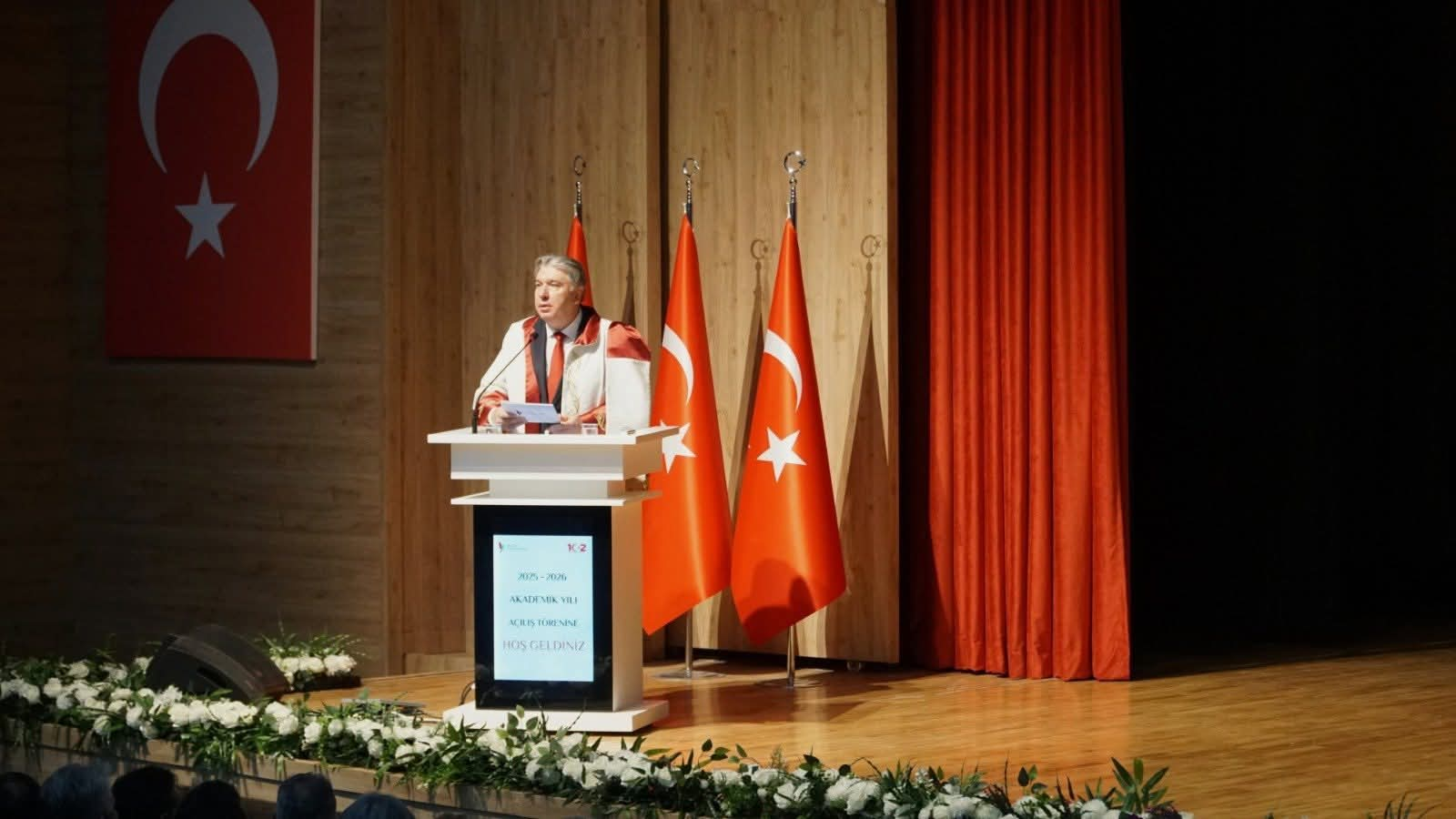 Yalova Üniversitesi’nde 2025–2026 Akademik Yılı Coşkuyla Açıldı 6 Yalova Üniversitesi’nde 2025–2026 Akademik Yılı Coşkuyla Açıldı