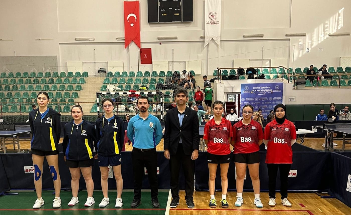 YALOVA BELEDİYESPOR GENÇLER BÖLGE MASA TENİSİ ŞAMPİYONASI’NDA 3.’LÜK ELDE ETTİ