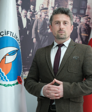 YİĞİTTÜRK’TEN EVCİL HAYVAN SAHİPLERİNE ÇİP VE KARNE UYARISI