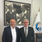 BAŞKAN AVNİ KURT’TAN MUDANYA’YA ZİYARET Çınarcık ve Mudanya Arasında Turizm, Çevre ve Belediyecilik İş Birliği Mesajı