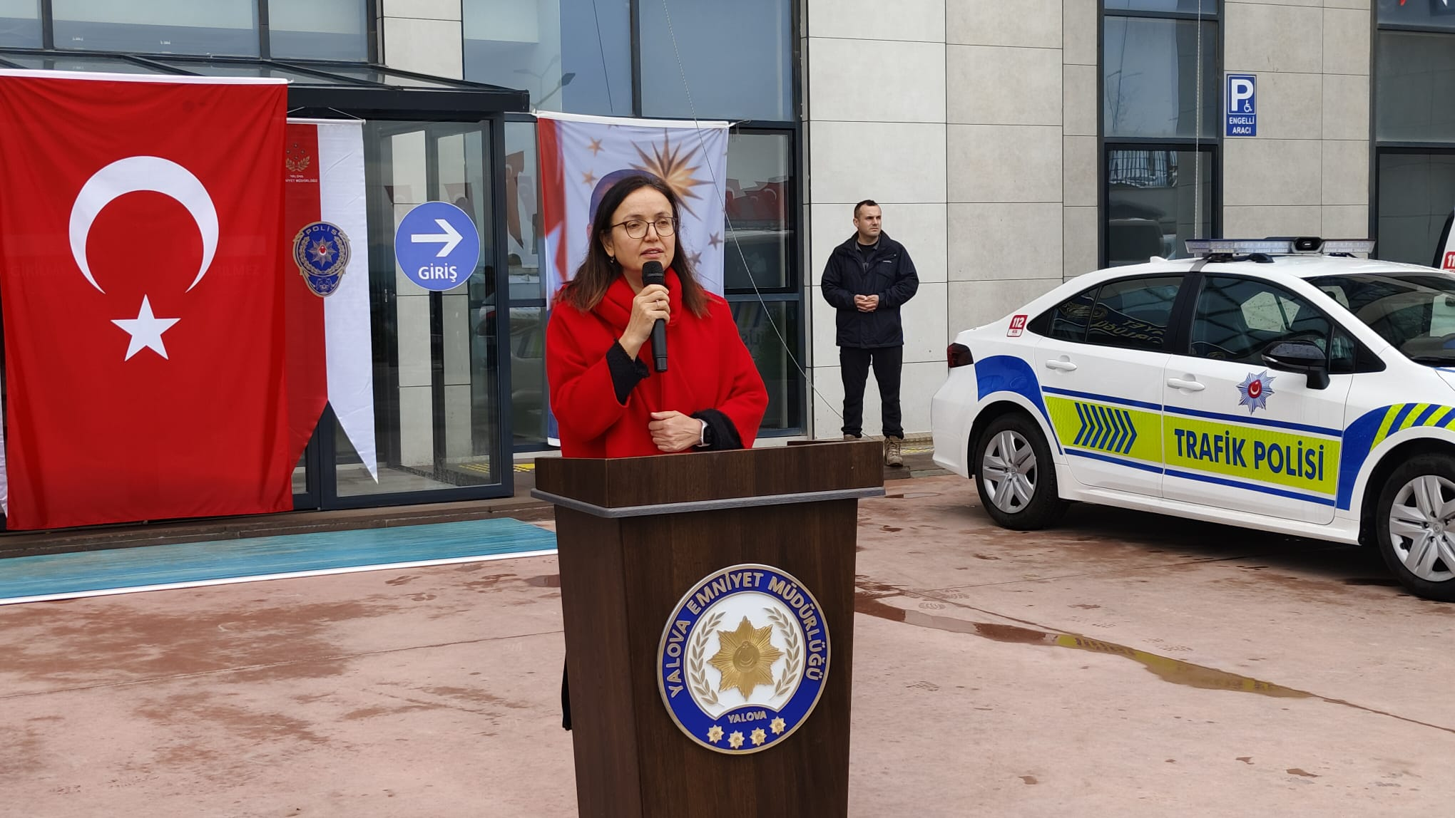 Yalova’ya Güvenlik Gücü: Emniyet ve Jandarmaya 45 Yeni Araç Teslim Edildi 7 Yalova’ya Güvenlik Gücü: Emniyet ve Jandarmaya 45 Yeni Araç Teslim Edildi