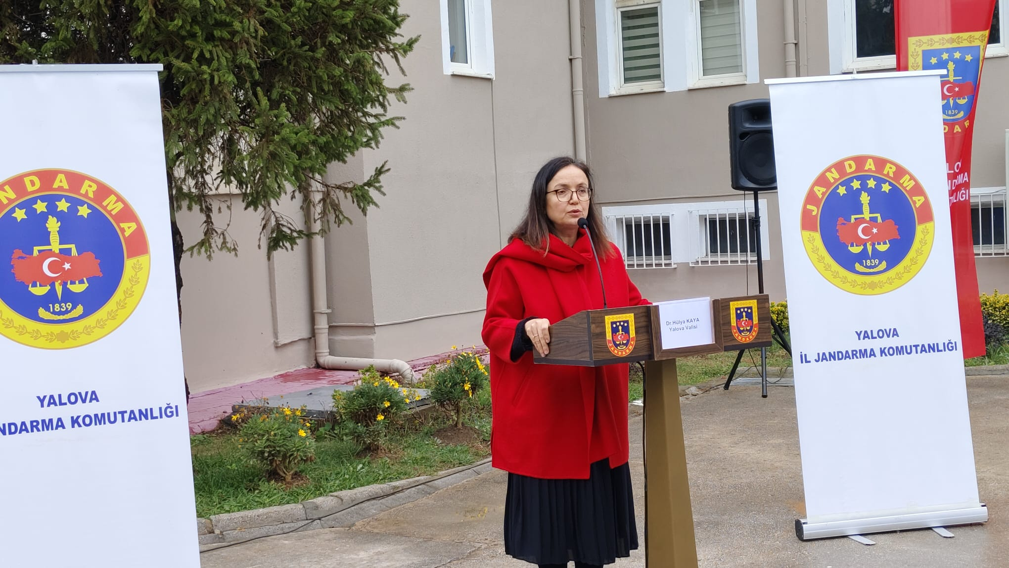 Yalova’ya Güvenlik Gücü: Emniyet ve Jandarmaya 45 Yeni Araç Teslim Edildi 11 Yalova’ya Güvenlik Gücü: Emniyet ve Jandarmaya 45 Yeni Araç Teslim Edildi