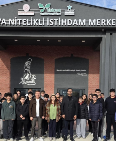 Yalova OSB’de 2. Etap Teknik Geziler Başladı Öğrenciler Sanayiyle Buluşuyor, Mesleki Farkındalık Güçleniyor
