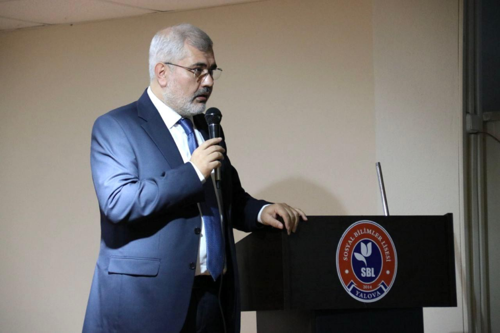 9. Geleneksel Cemil Meriç Edebiyat Bilgi Yarışması Büyük Heyecanla Tamamlandı