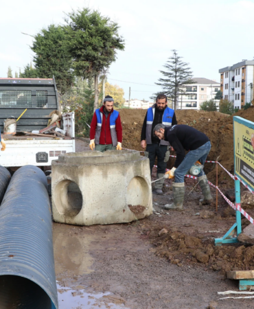ÇİFTLİKKÖY BELEDİYESİ’NDEN OKULLAR BÖLGESİNE ALTYAPI TAKVİYESİ