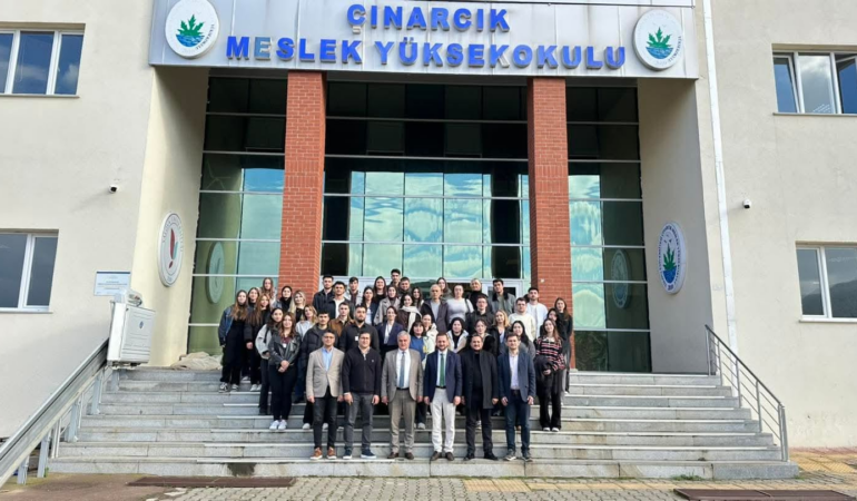 Teşvikiye Belediye Başkanı Mustafa Nurten, Yalova Üniversitesi’nde “Çarşamba Sohbetleri”nin Konuğu Oldu