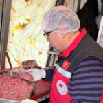 HAFTA SONU GIDA DENETİMLERİ SÜRÜYOR: YALOVA’DA 25 KİLO KIYMAYA EL KONULDU